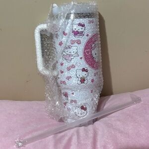 Sale! Hello Kitty 40oz stainless steel handled tumbler with lid new